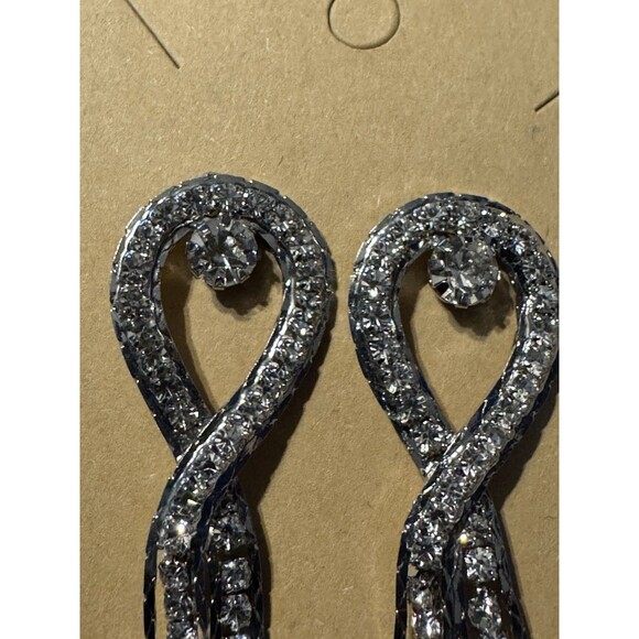 Rhinbestone Costume Earrings Long Dangle Silver Tone - Picture 1 of 4